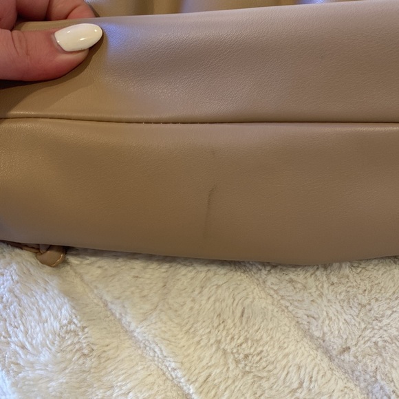 Clutch - Picture 5 of 8